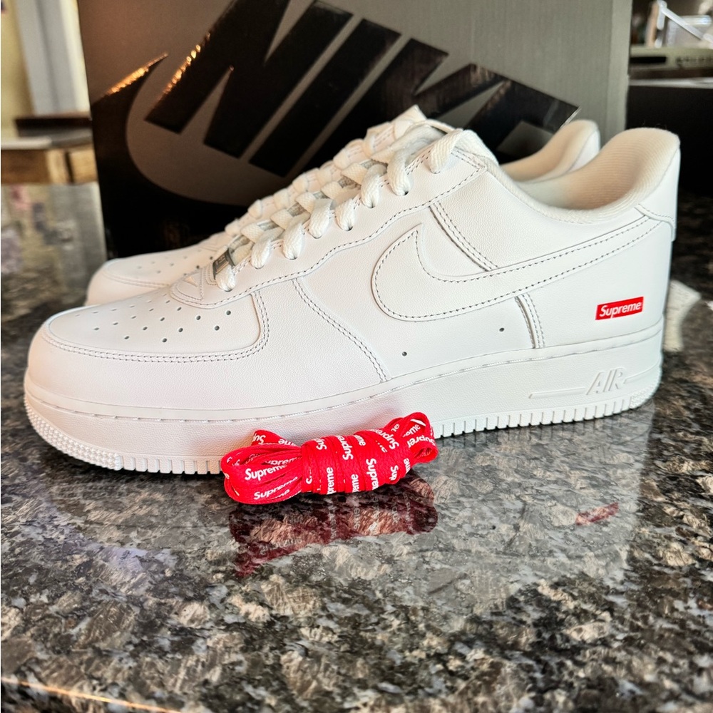 Supreme Box Logo X Nike Air Force 1 Low X white Sneakers Shoes. NWB Pick Size